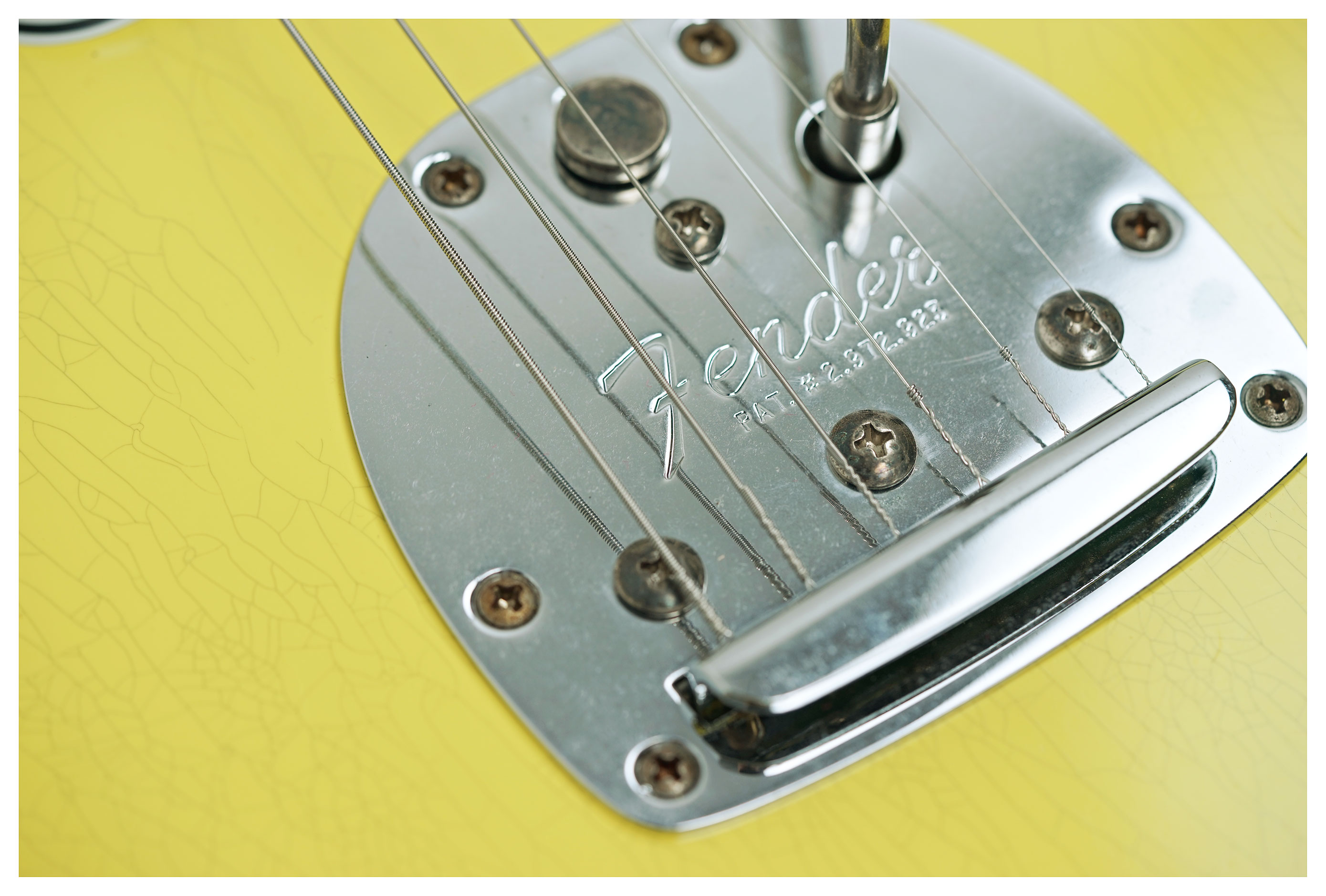 Fender Custom Shop 1964 Jaguar Journeyman Relic Graffiti Yellow Rosewood Fingerboard #CZ591985