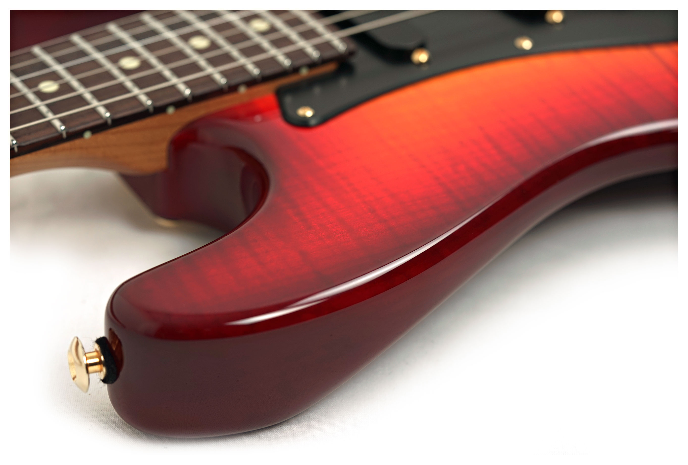 Suhr Classic S Studio Limited Edition Cherry Burst #94082