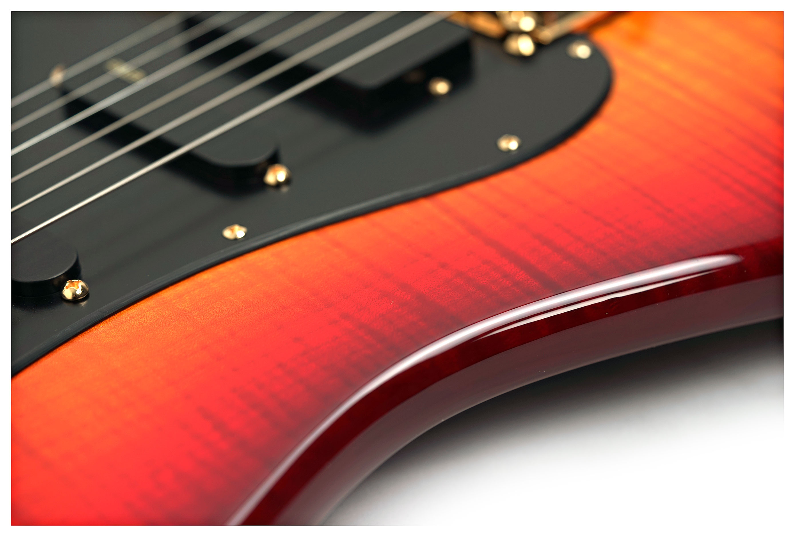 Suhr Classic S Studio Limited Edition Cherry Burst #94082