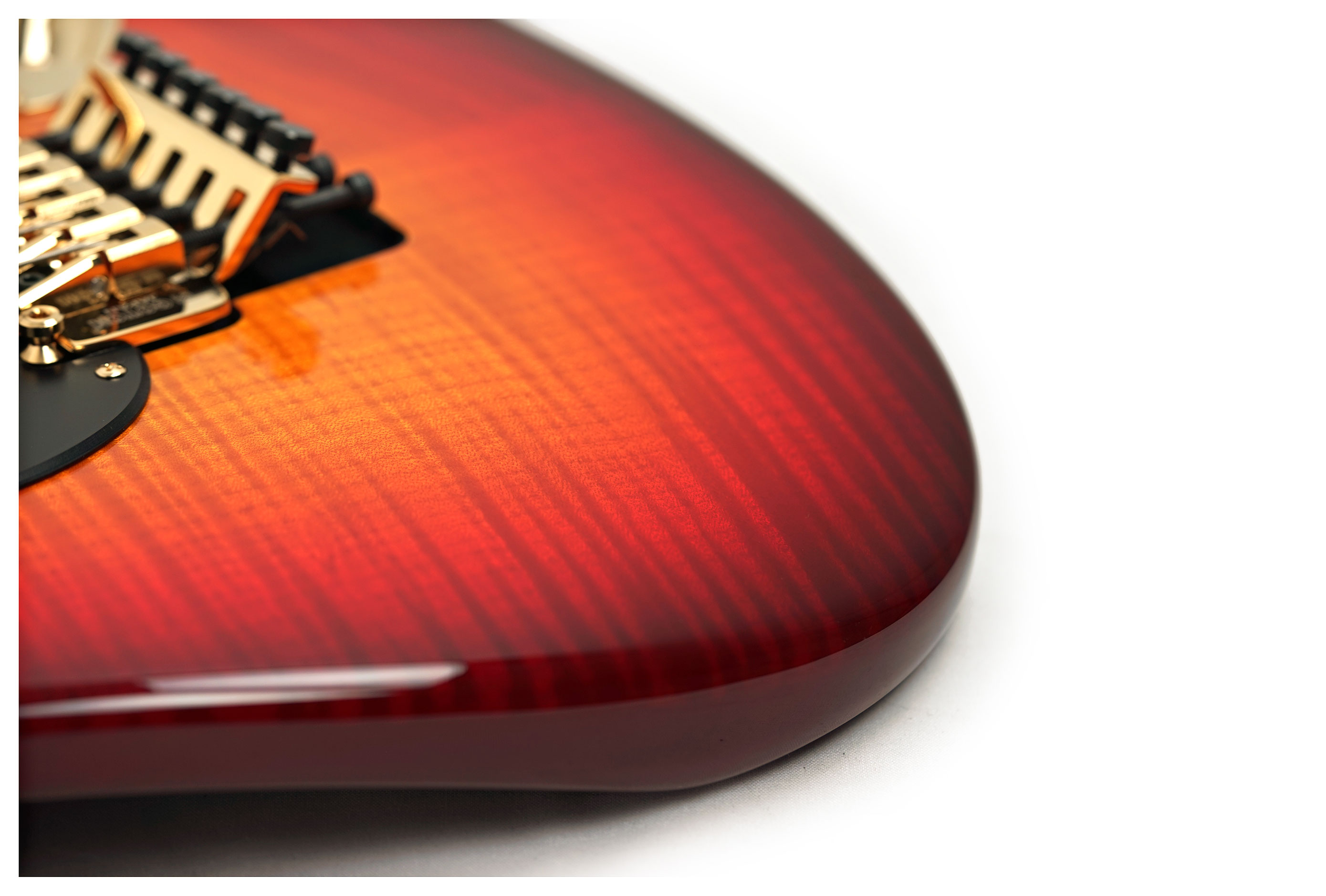 Suhr Classic S Studio Limited Edition Cherry Burst #94082