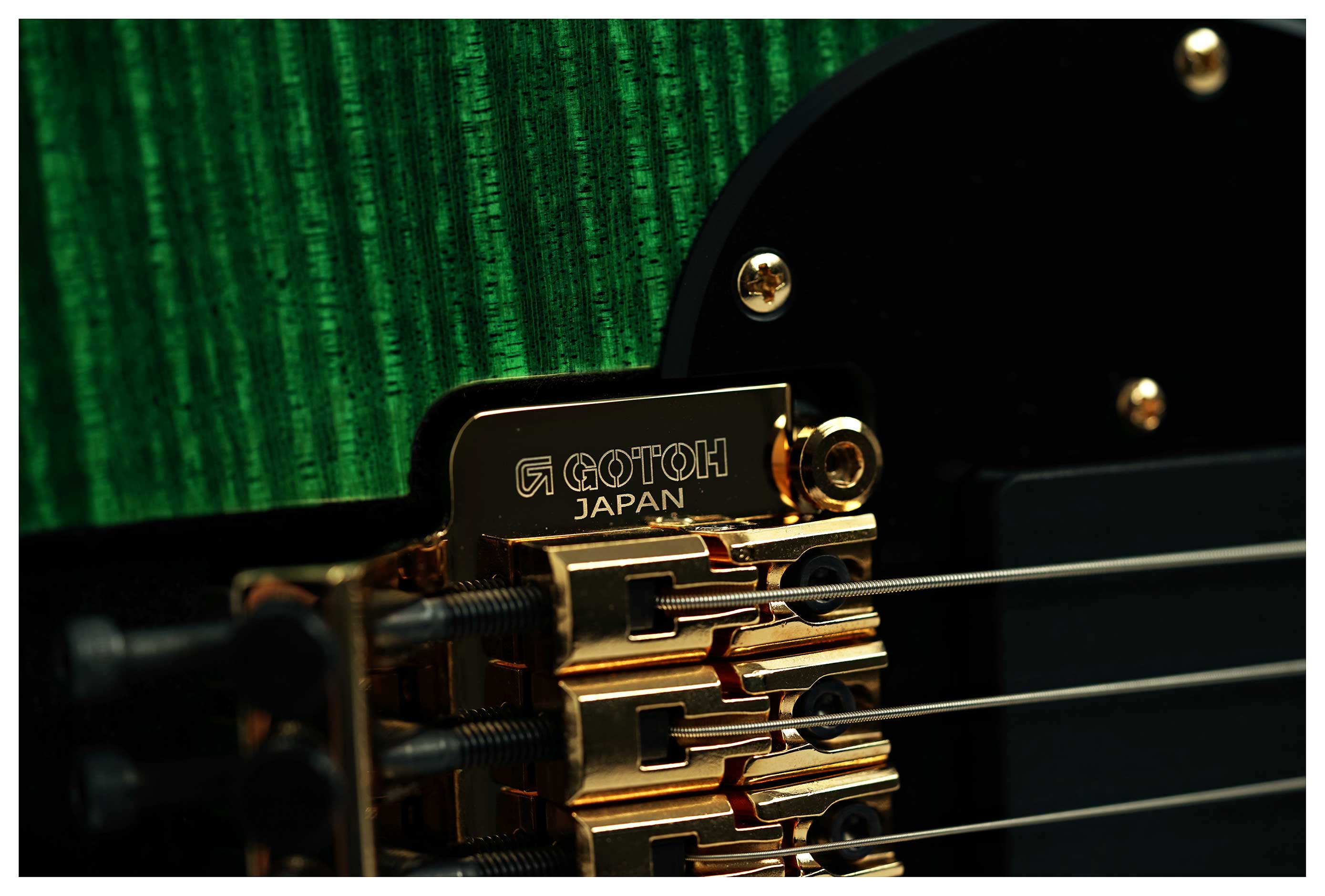 Suhr Classic S Studio Limited Edition Trans Green Burst #94011
