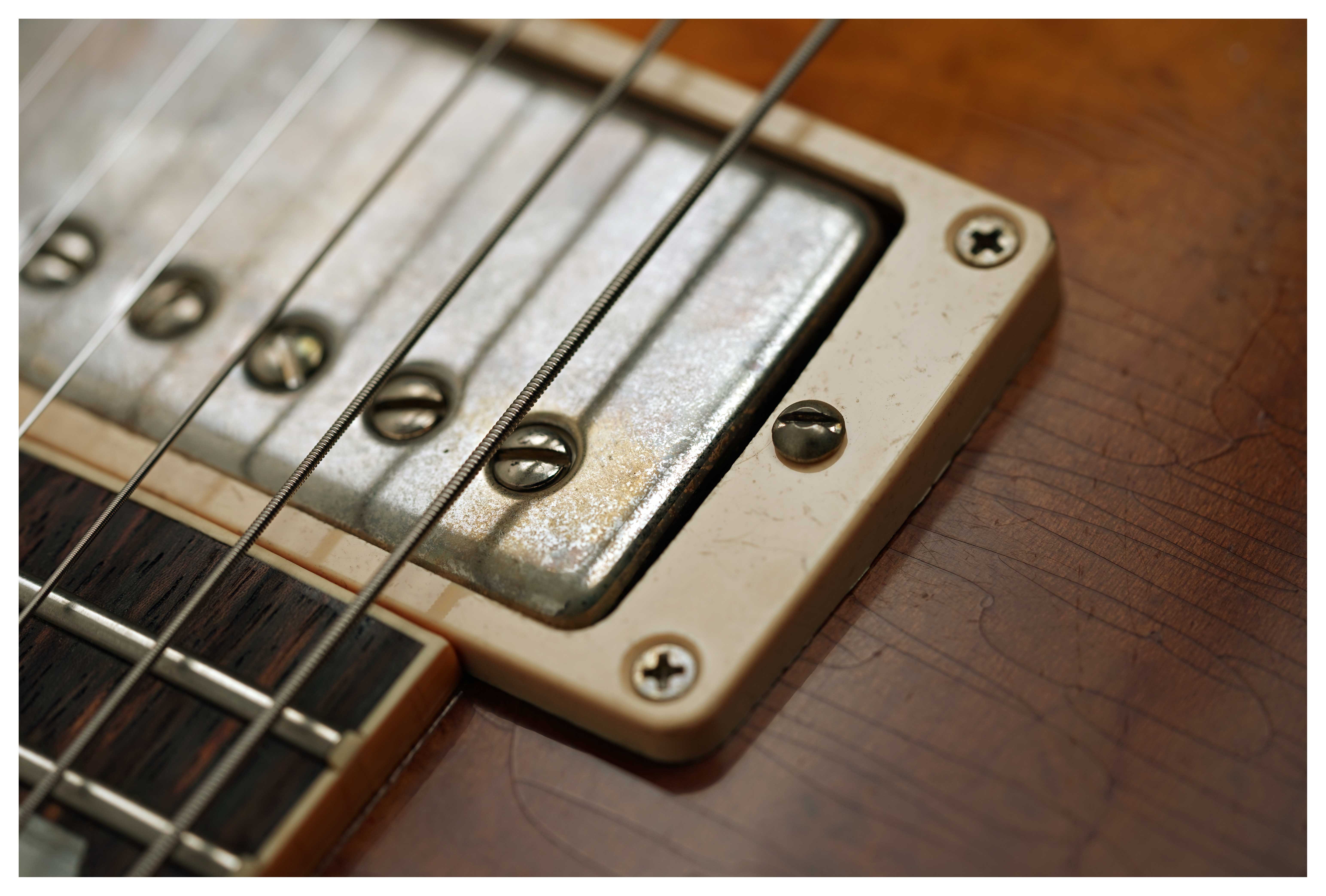 Gibson Custom Shop 1959 Les Paul Standard Birdseye Maple BOTB Page 151 Light Aged Peach Tea Burst #960059