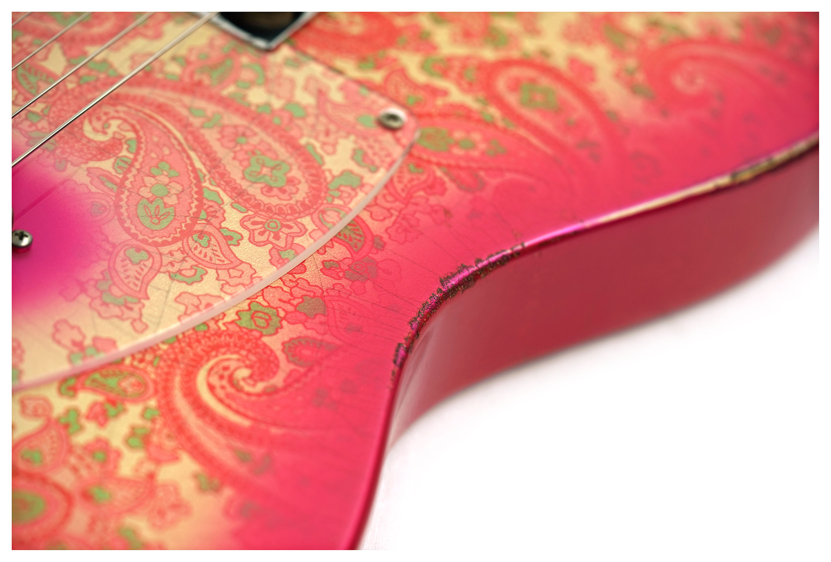 Atkin 52-T Pink Paisley Medium Relic #269