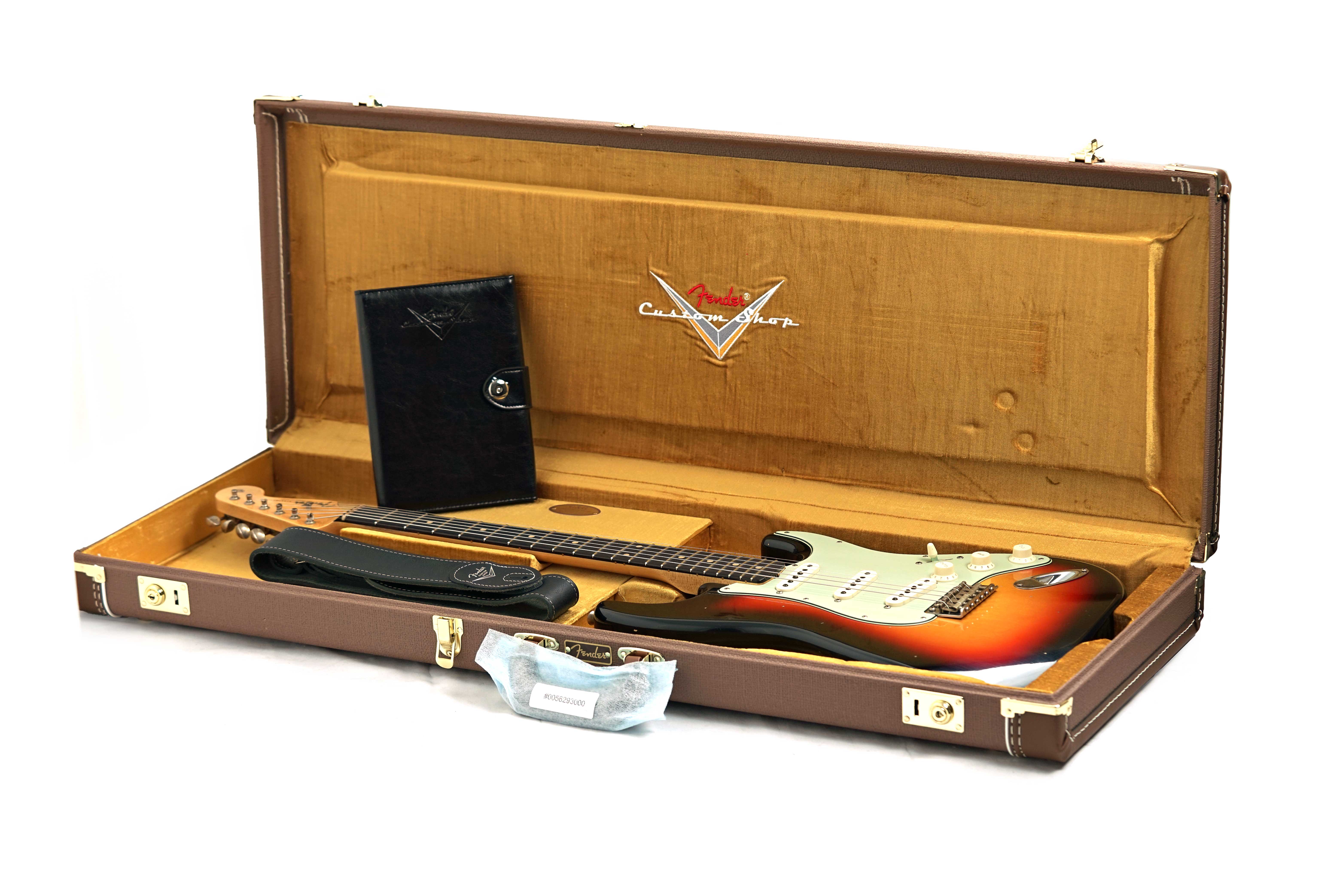 Fender Custom Shop 1960 Stratocaster Journeyman Relic Bleached 3 Tone Sunburst Rosewood Fingerboard #CZ582816