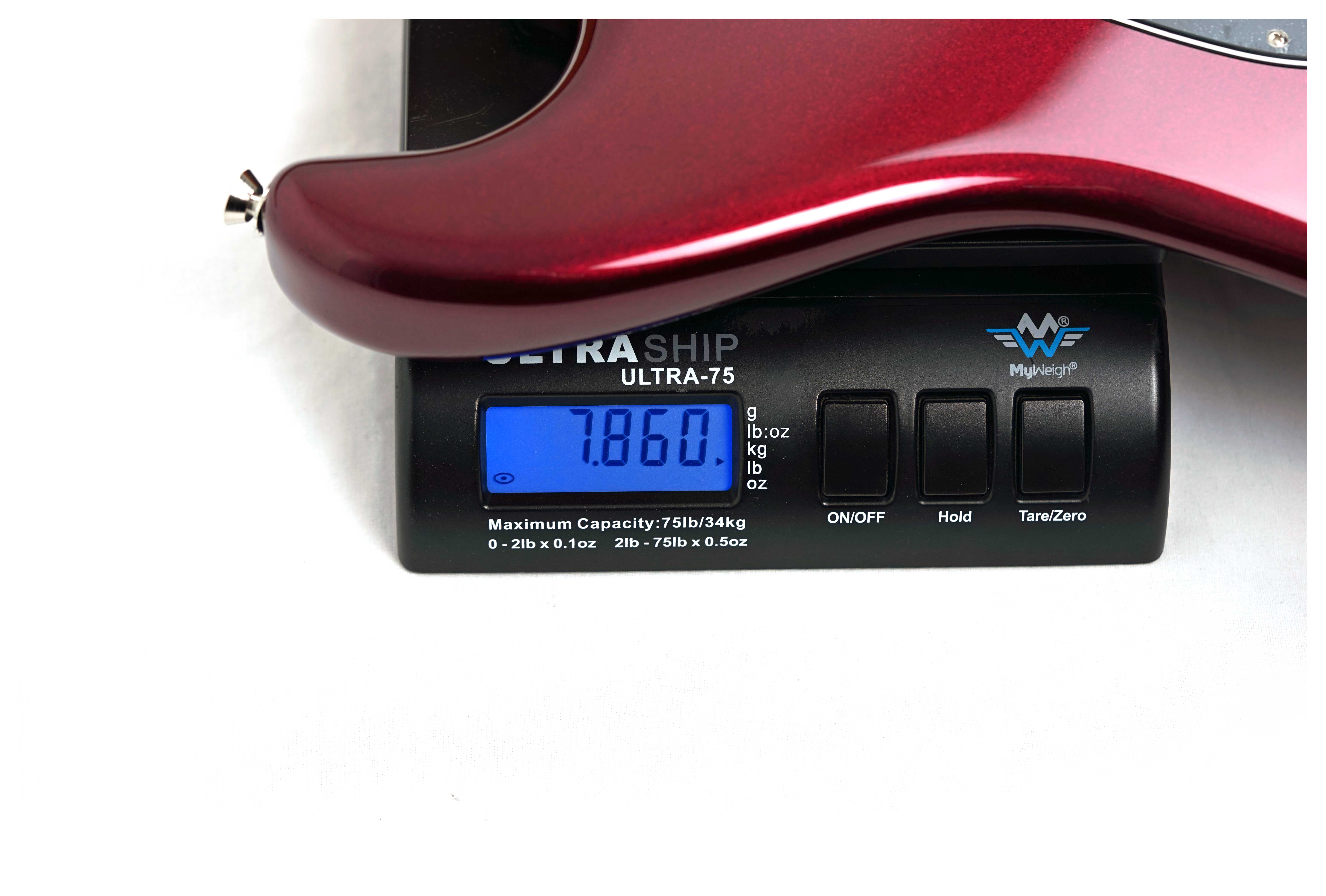 Fender American Professional Stratocaster Oxblood Rosewood Fingerboard (2026) #US26042101