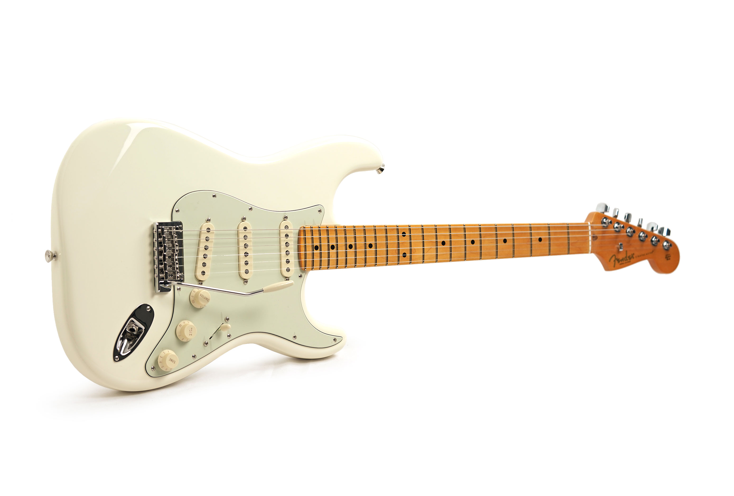 Fender American Professional Stratocaster Olympic White Maple Fingerboard (2026) #US26023044