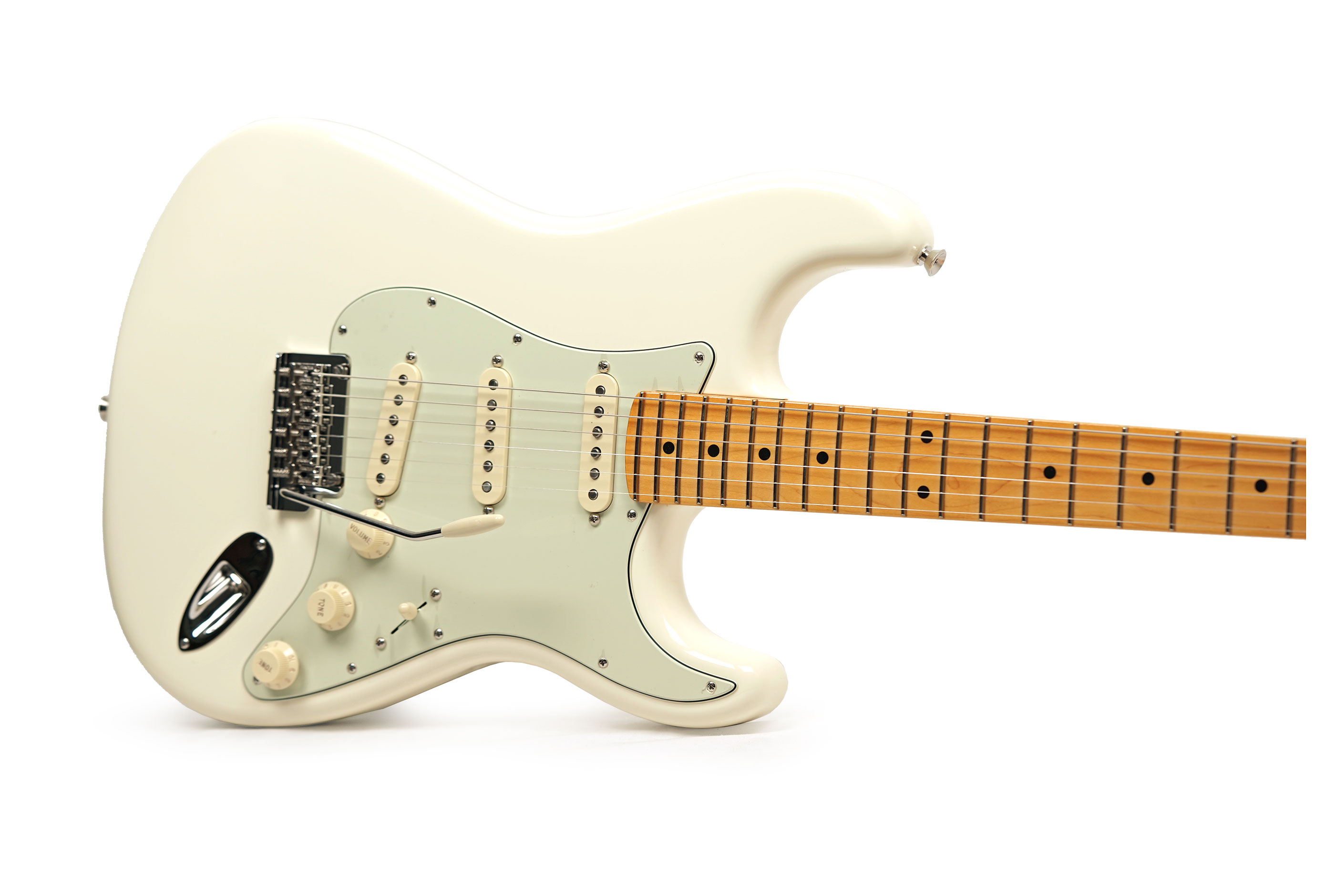 Fender American Professional Stratocaster Olympic White Maple Fingerboard (2026) #US26023044