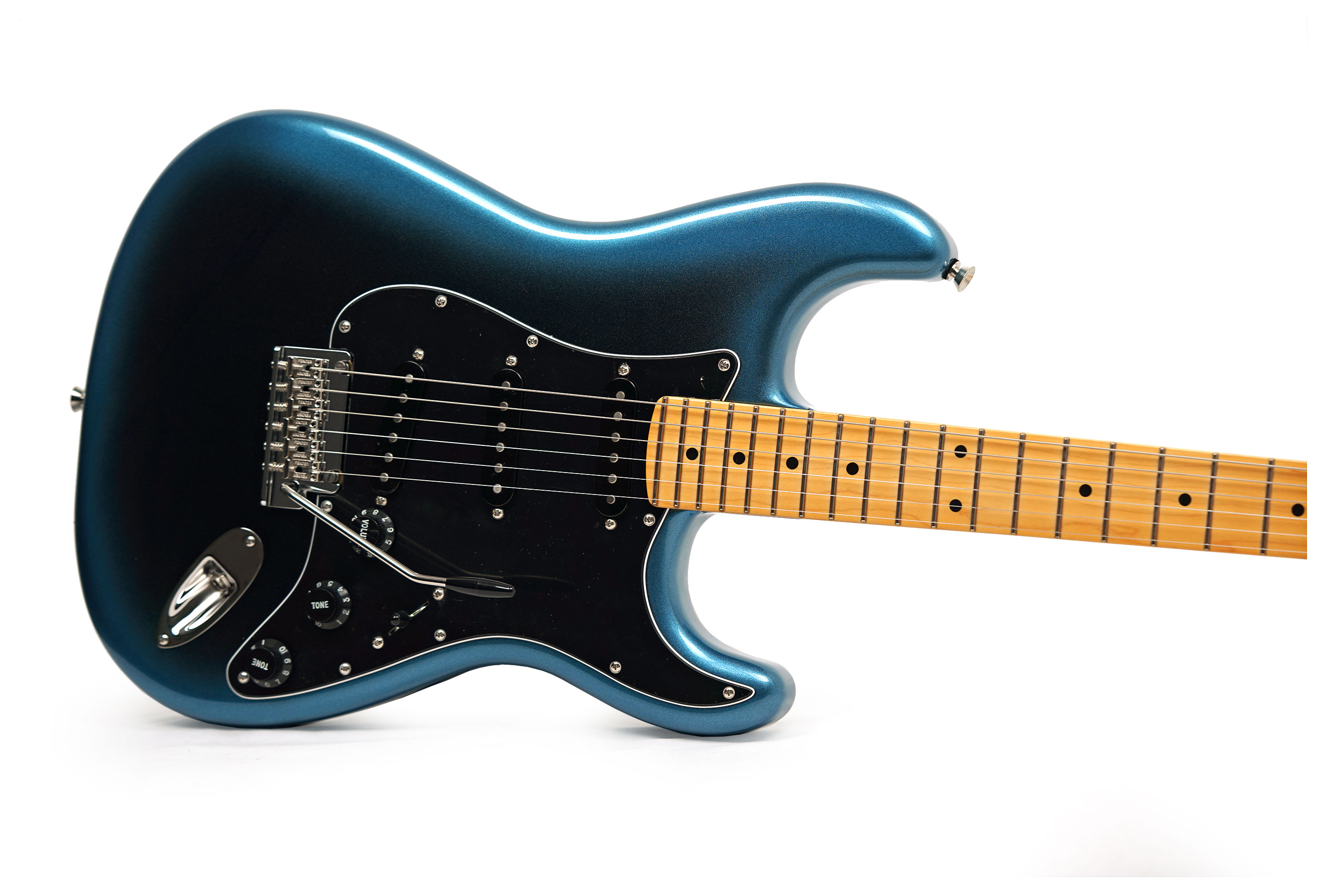 Fender American Professional Stratocaster Dark Night Maple Fingerboard (2026) #US26050687