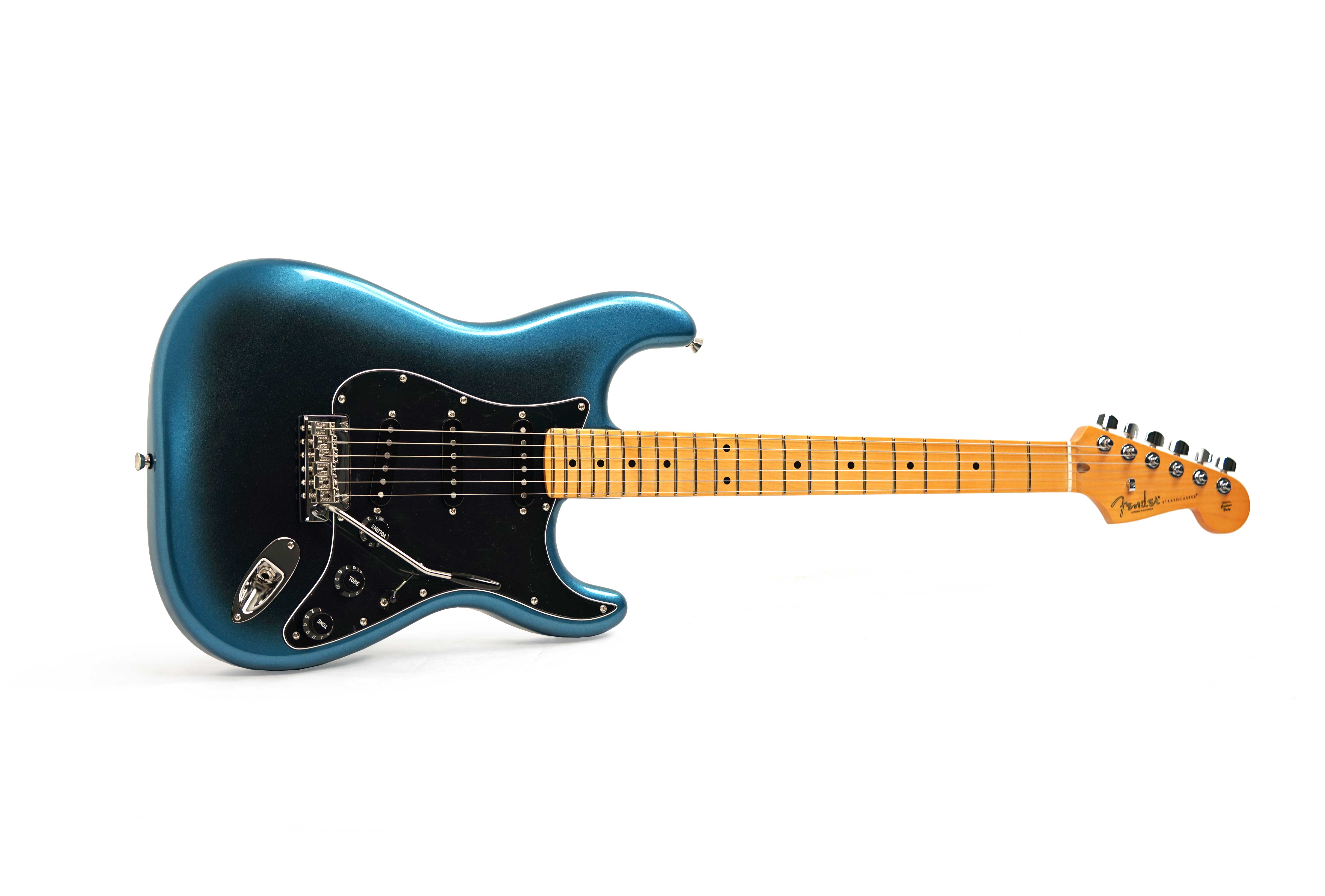 Fender American Professional Stratocaster Dark Night Maple Fingerboard (2026) #US26045139