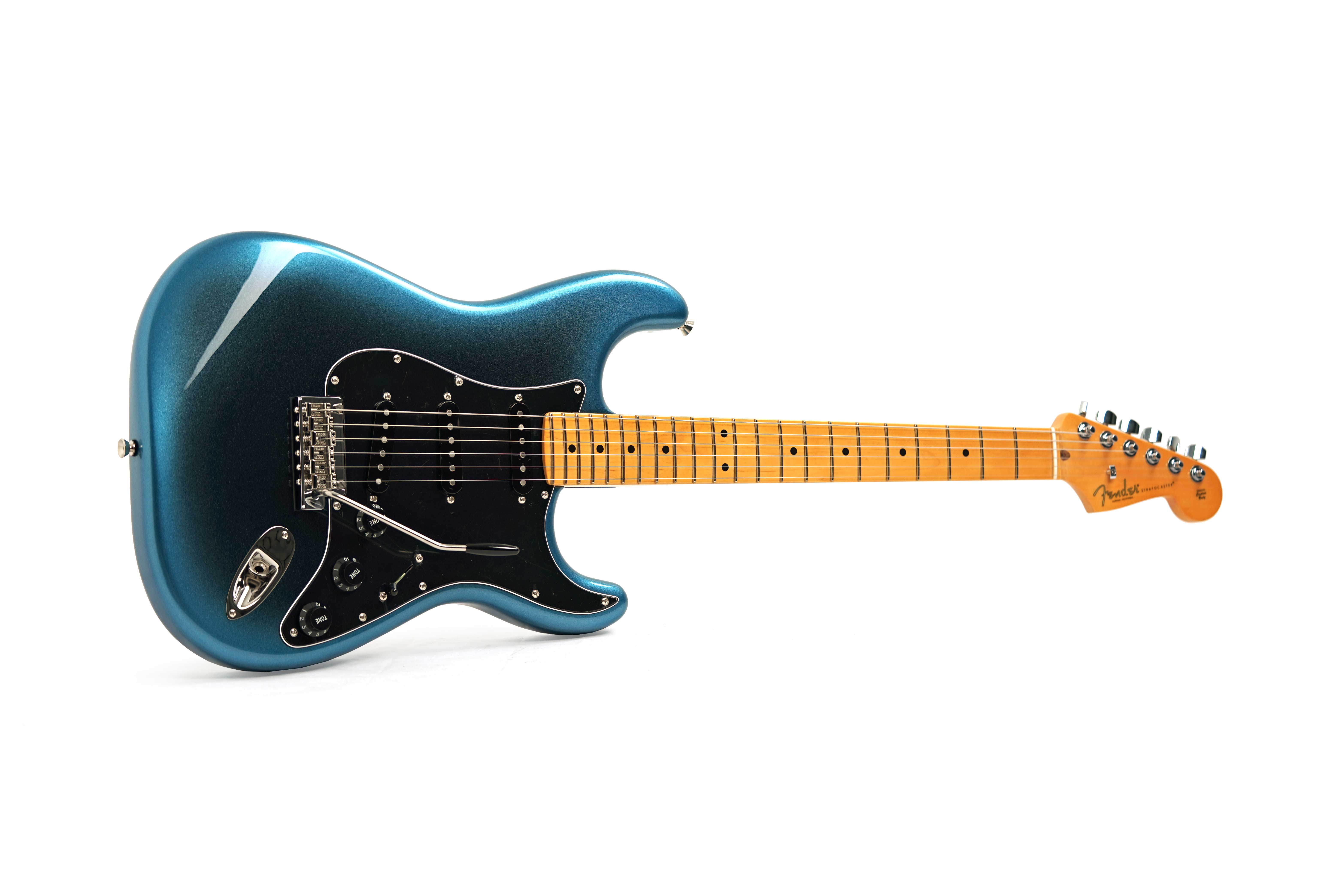 Fender American Professional Stratocaster Dark Night Maple Fingerboard (2026) #US26042523