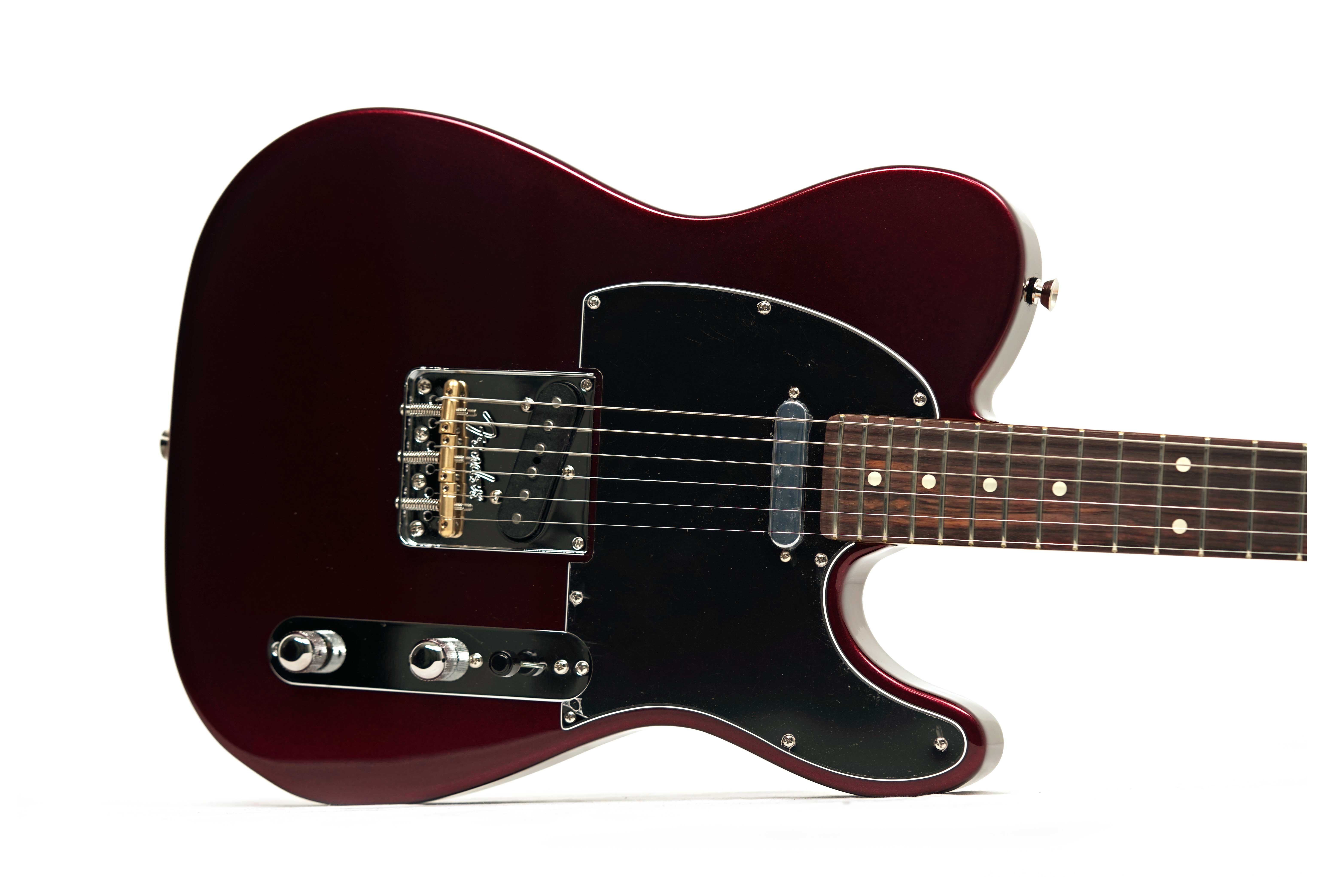 Fender American Professional Telecaster Rosewood Fingerboard Oxblood (2026) #US26038147