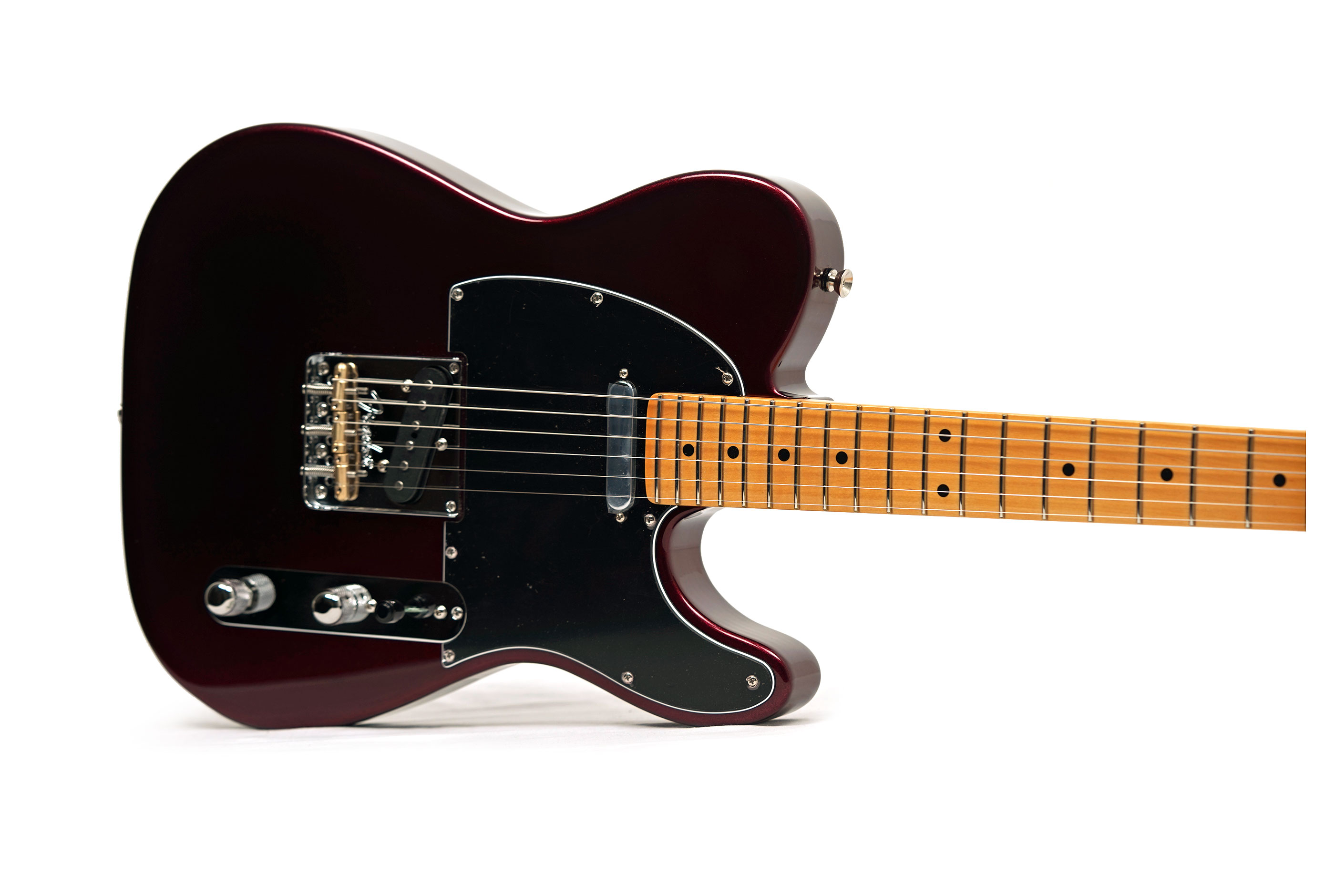 Fender American Professional Telecaster Maple Fingerboard Oxblood (2026) #US26039248