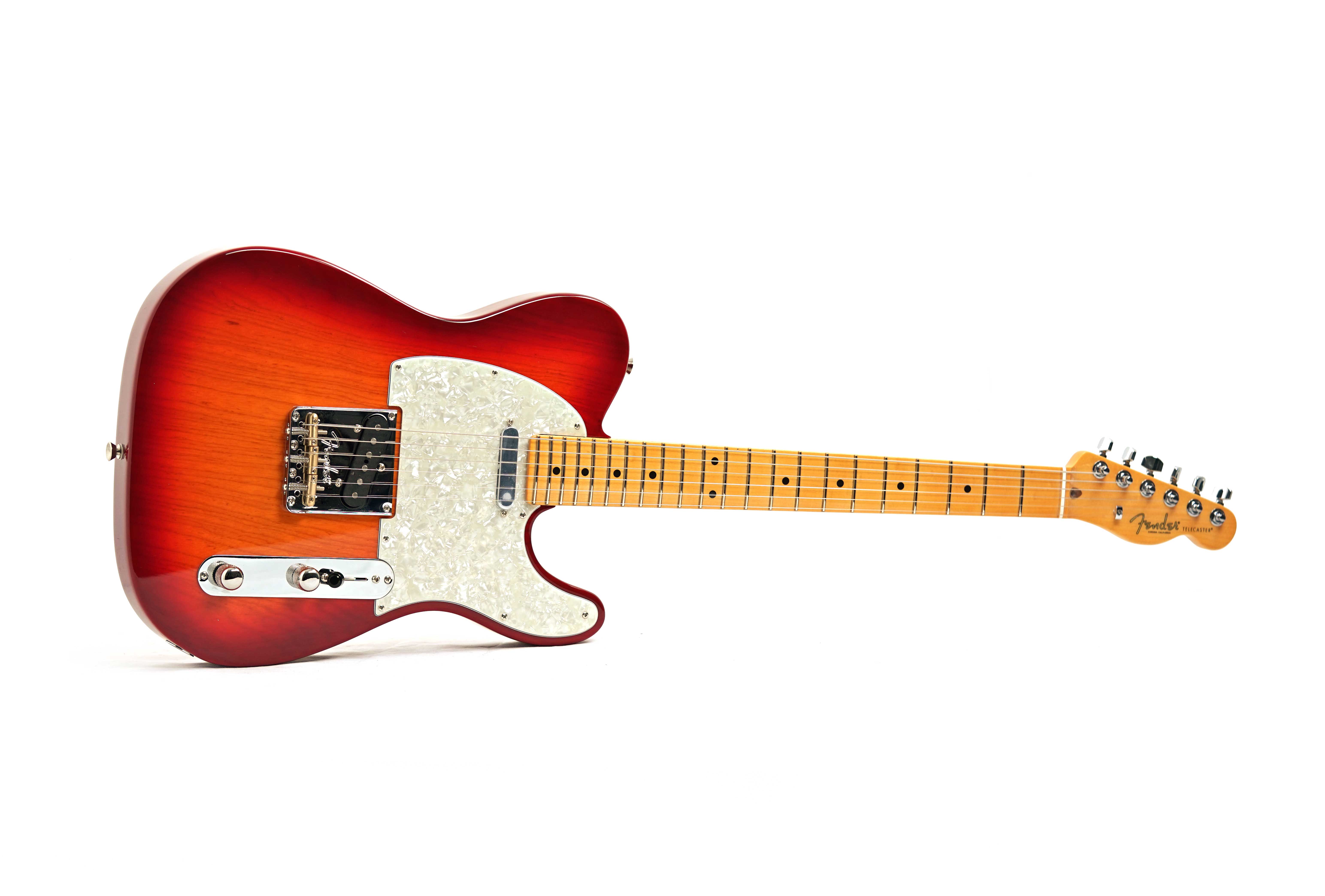 Fender American Professional Telecaster Maple Fingerboard Aged Cherry Burst (2026) #US26049785