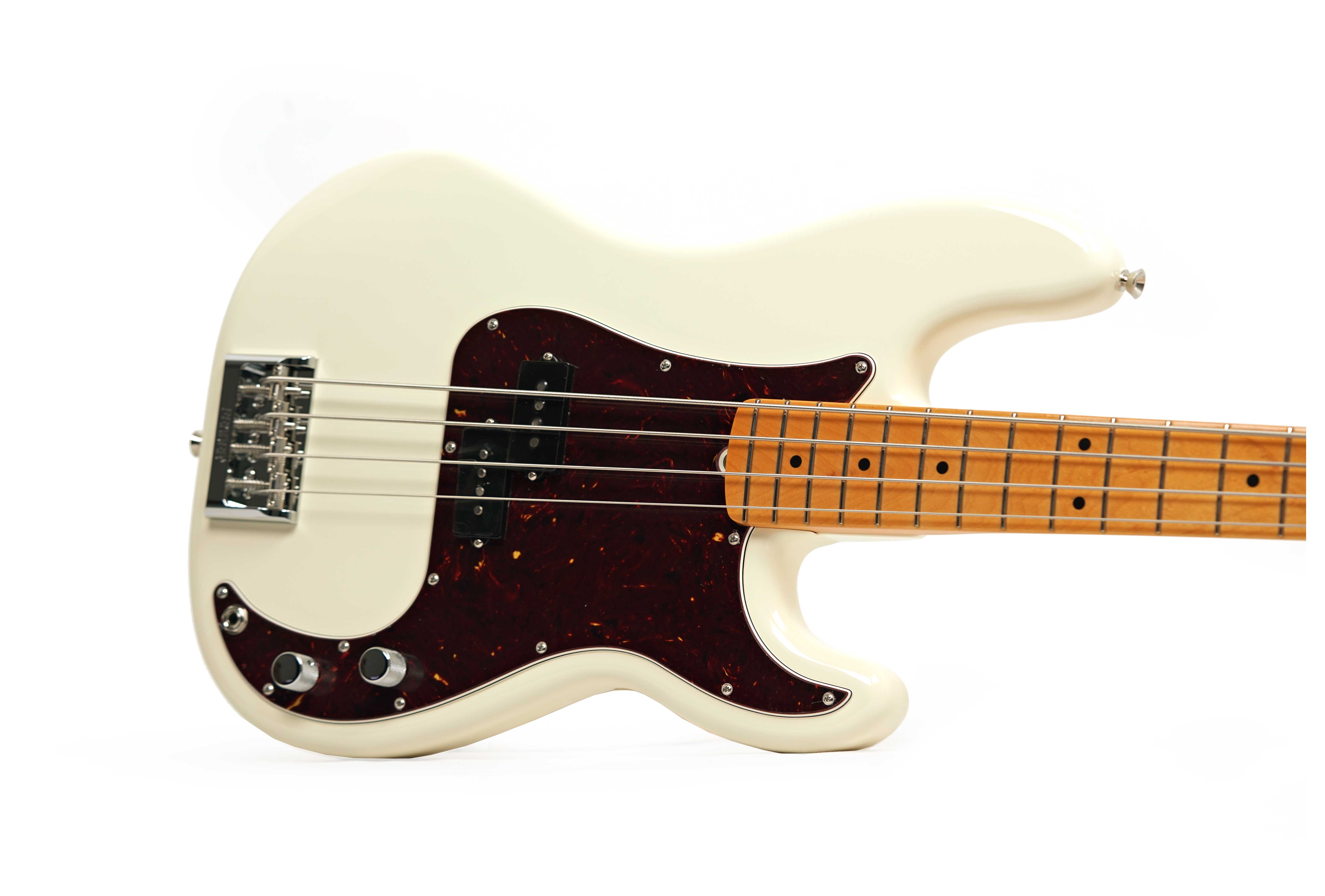 Fender American Professional Precision Bass Maple Fingerboard Olympic White (2026) #US26047658