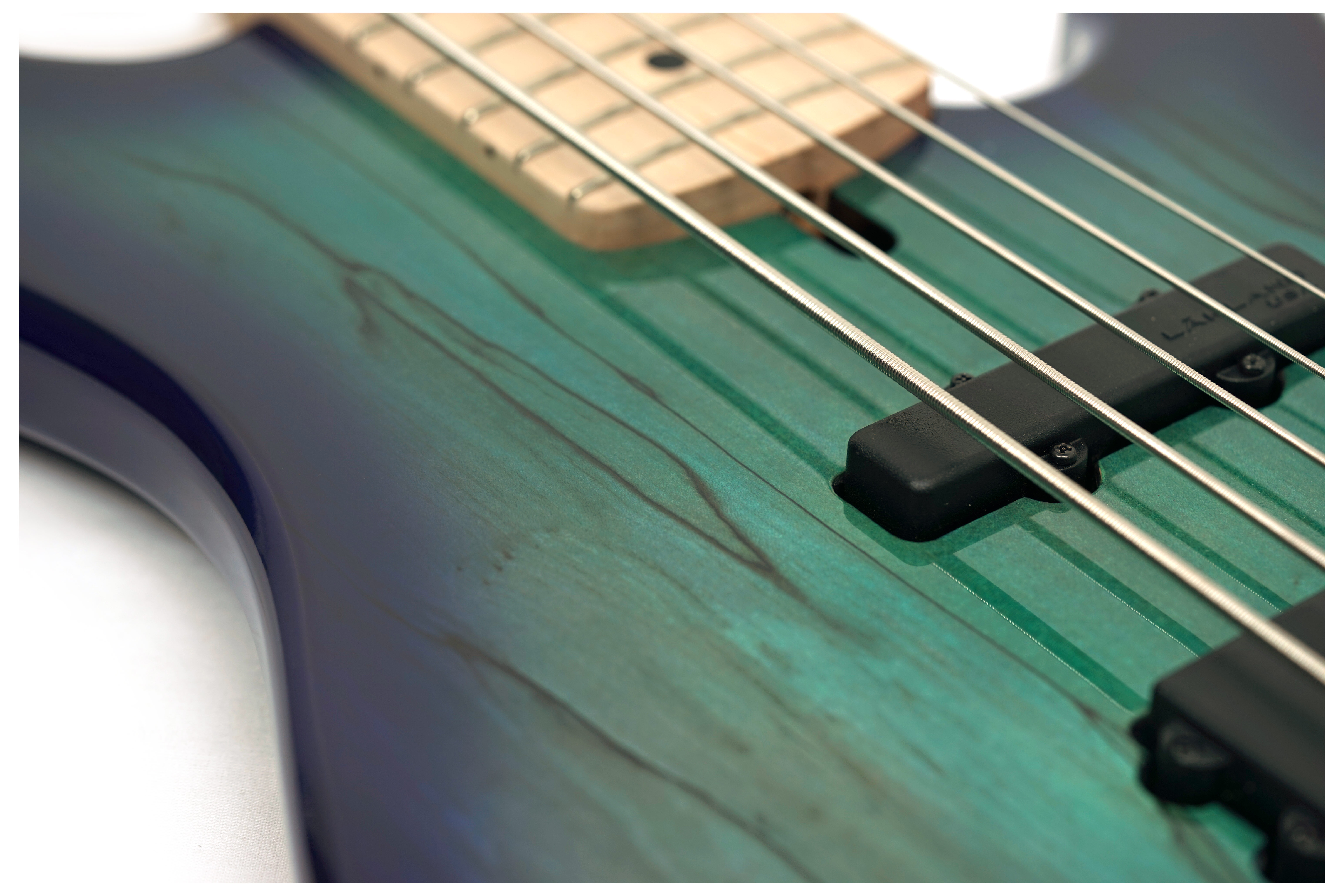 Lakland Skyline 55-02 Deluxe Ocean Burst