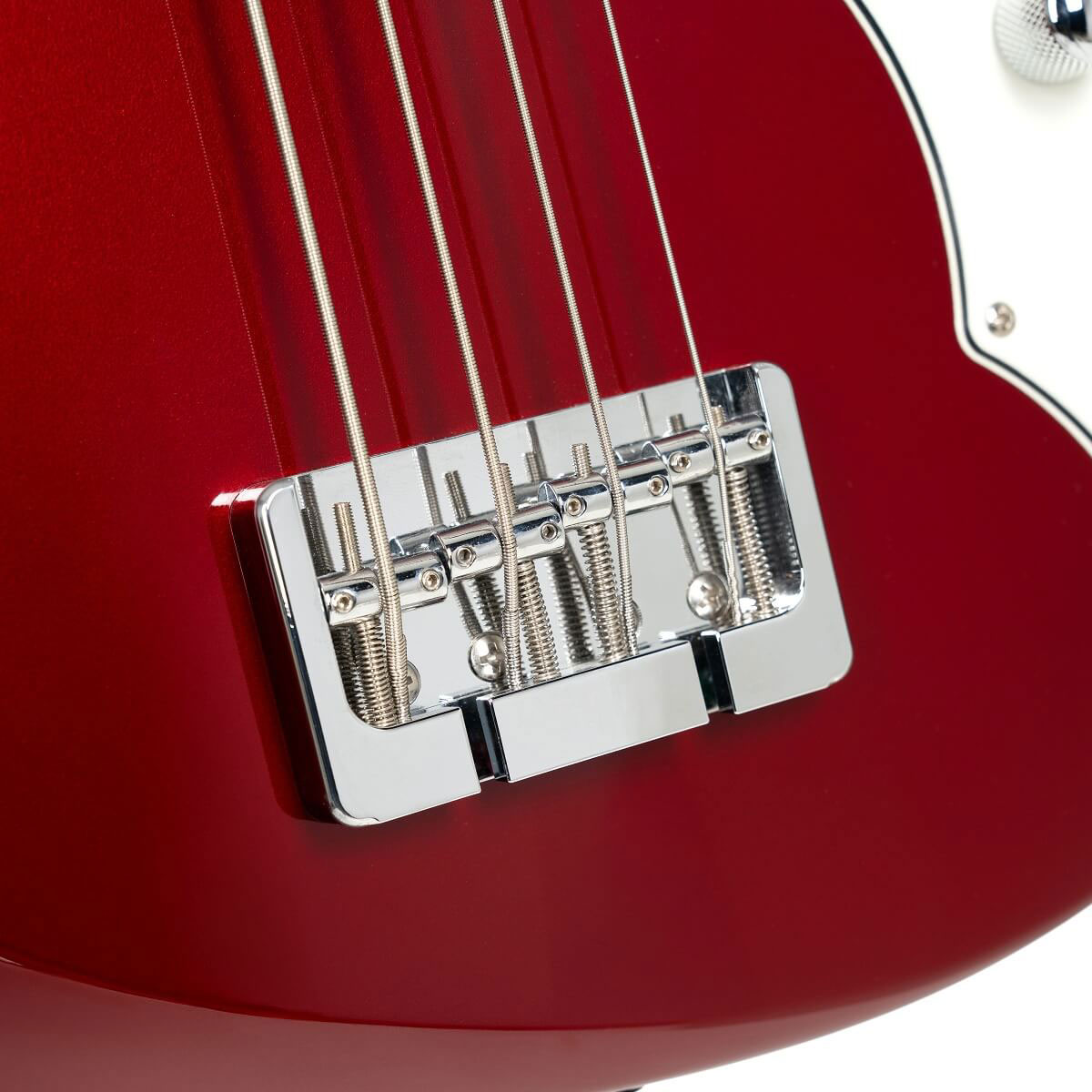 Cort Retro 304 Short Scale Bass Candy Apple Red