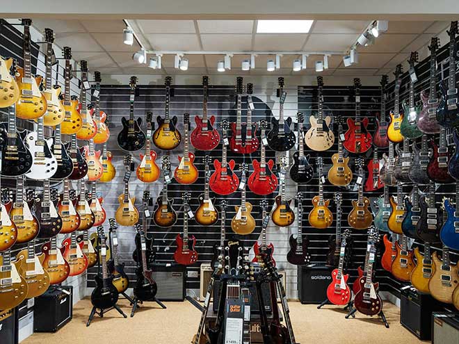 guitarguitar Birmingham