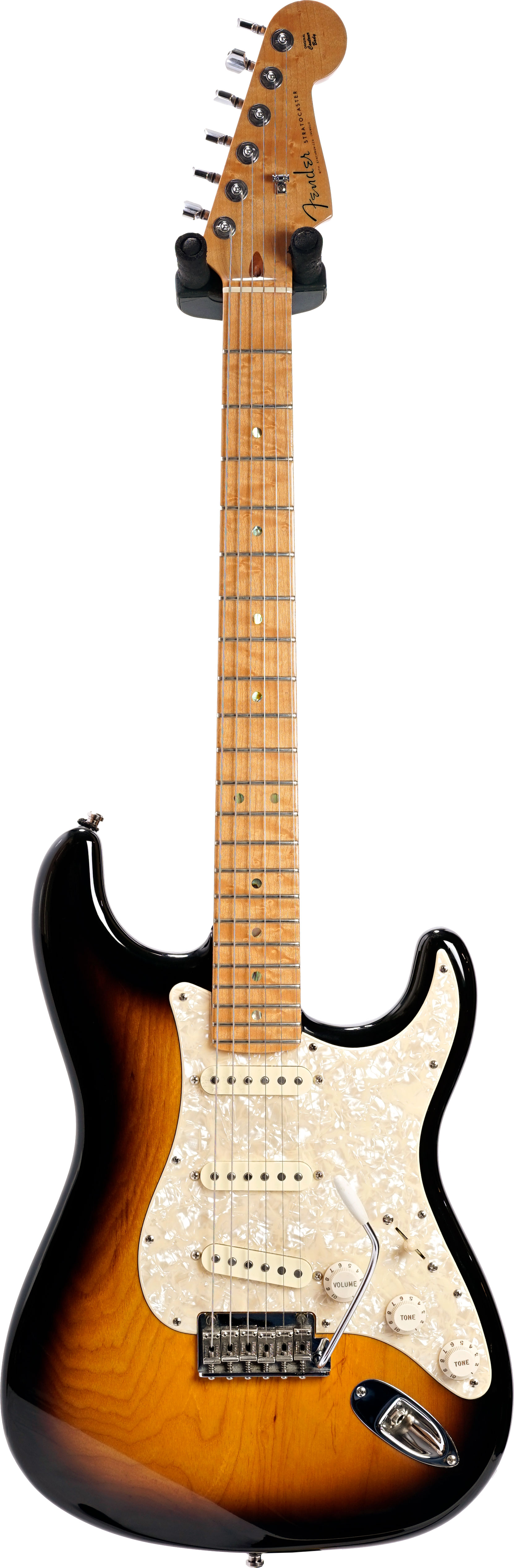 Fender Custom Shop 2004 Classic Player Stratocaster 2-Tone Sunburst Maple Fingerboard (Pre-Owned)