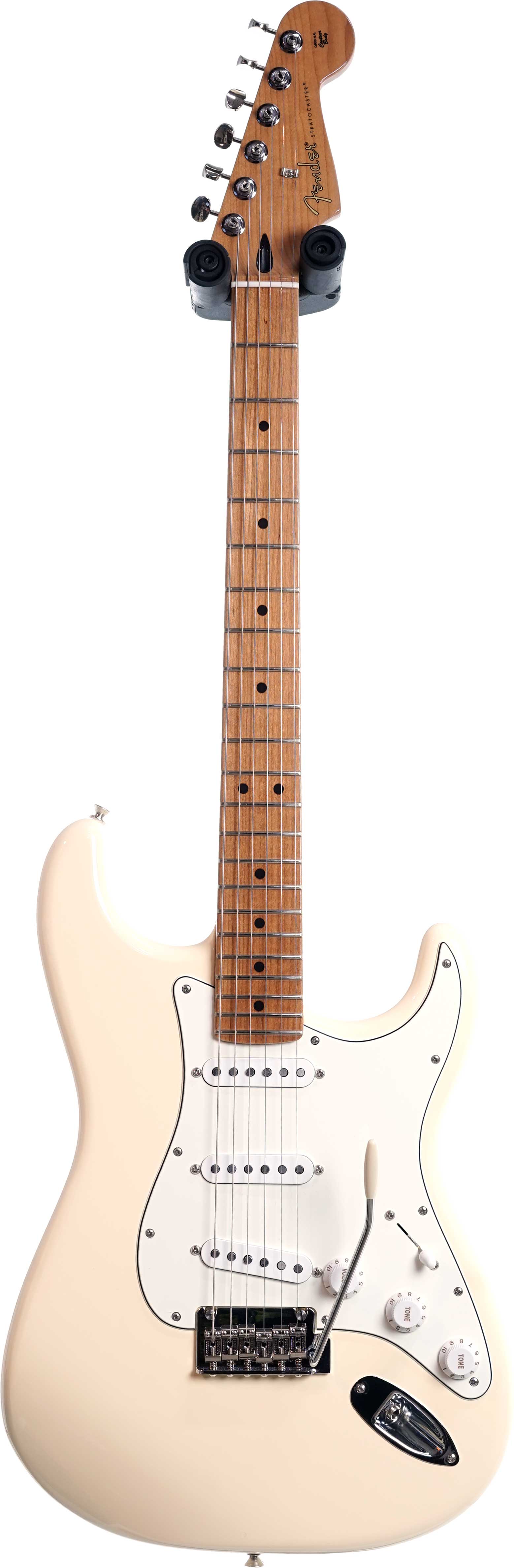 Fender guitarguitar Exclusive Roasted Player II Stratocaster Olympic White with Custom Shop Pickups (Pre-Owned)