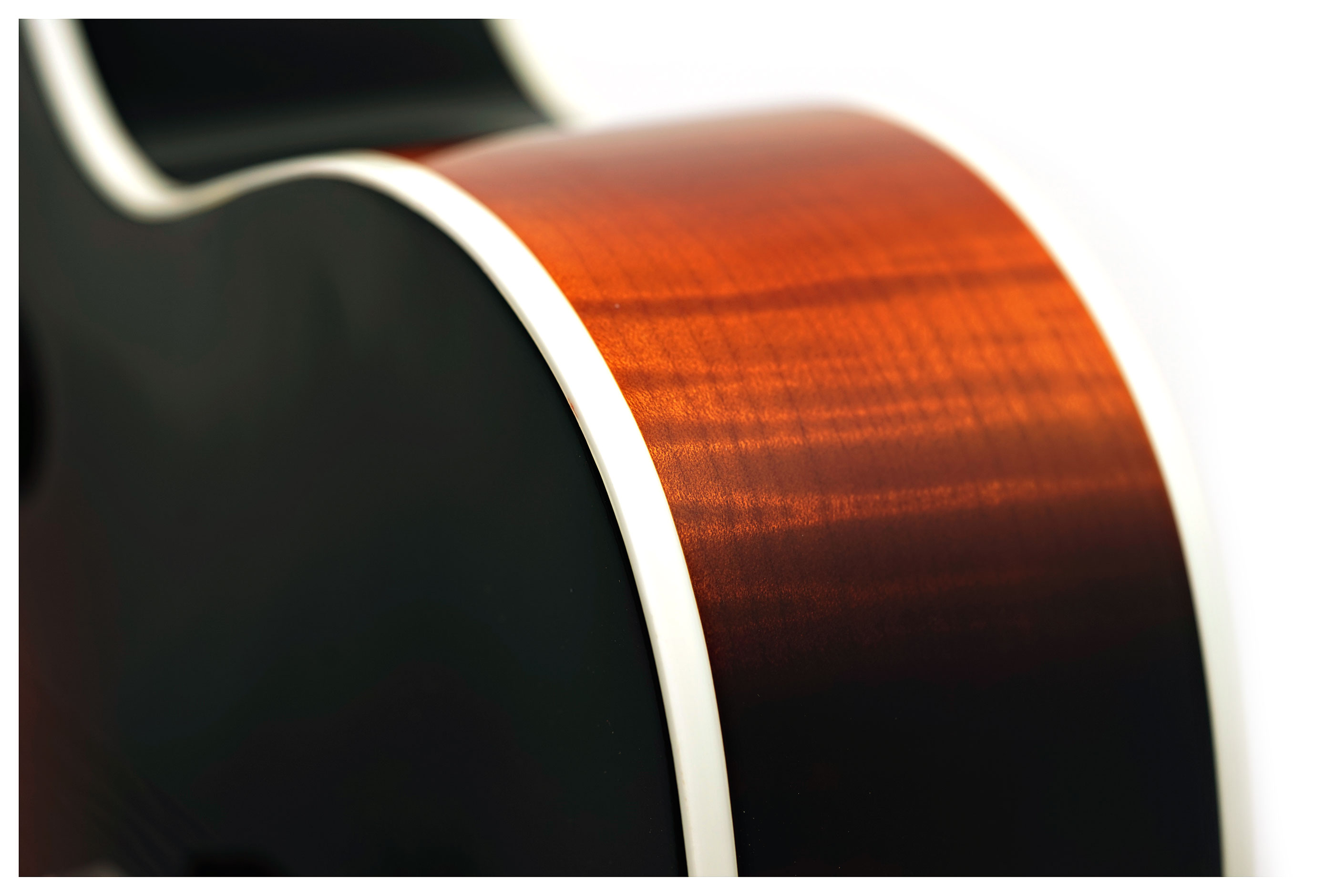 Gibson Custom Shop 2015 Solid Formed 17 Inch Venetian Cutaway Bourbon Burst (Pre-Owned) #SF150022