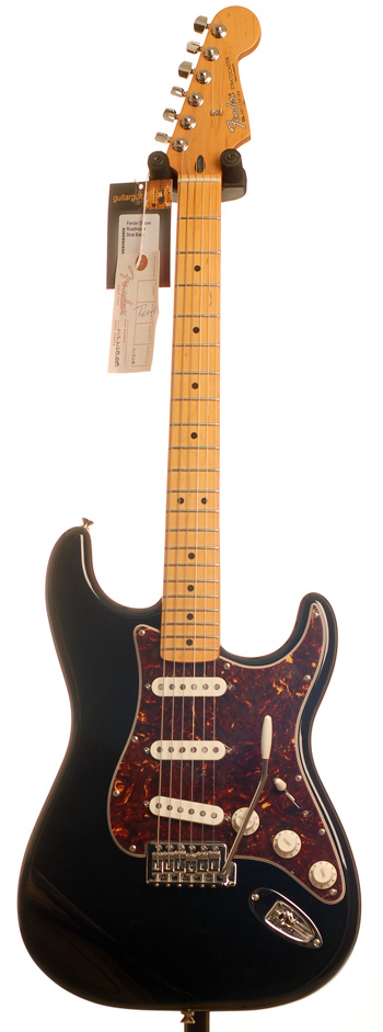 Fender Deluxe Roadhouse Strat Black