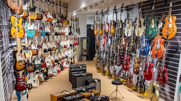 GUITARGUITAR Birmingham Guitar Shop