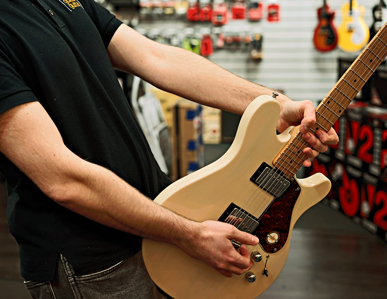 Top Ten Catchiest Riffs guitarguitar