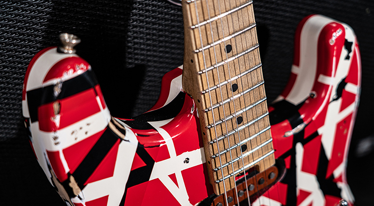 Featured image of post Frankenstrat Replica For Sale This time the aim is to build an exact replica of one of the most famous guitars in rock history