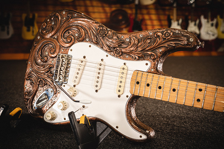 Vault stratocaster deals