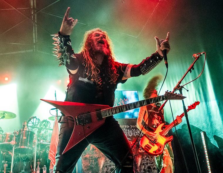 MAX CAVALERA on Re-Recording Schizophrenia and Dreaming of Riffs!