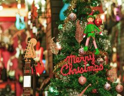 Best Christmas Gifts for Guitar Players (Updated for September 2026)