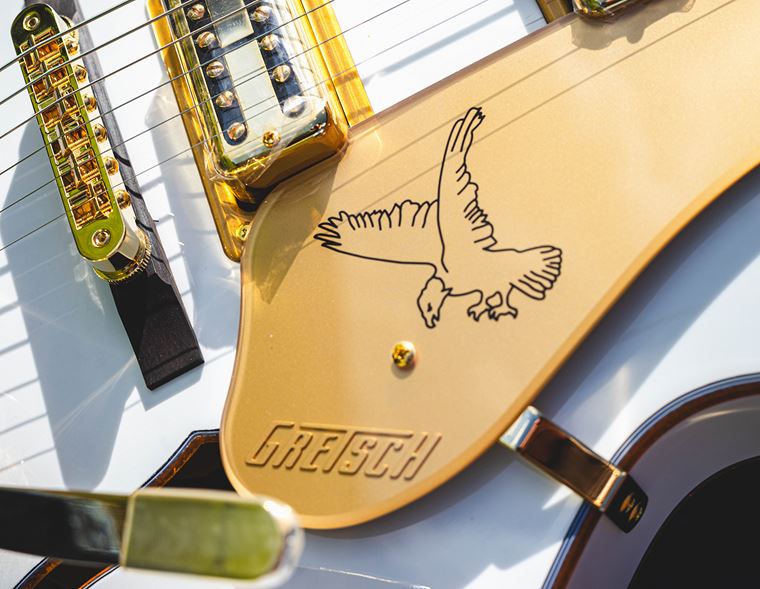 The Best Value WHITE FALCON Ever - Gretsch SYNCHROMATIC!
