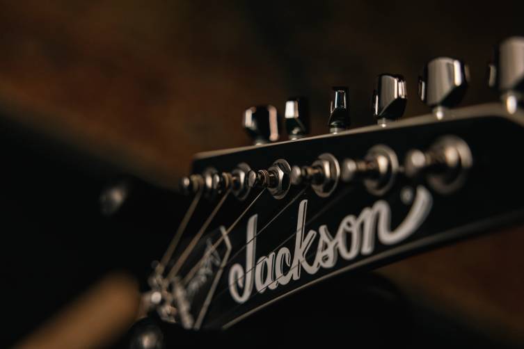 Jackson guitar outlet head