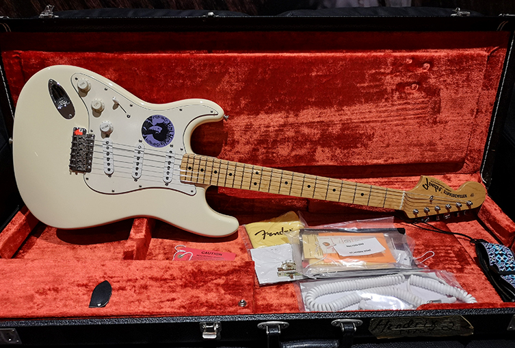 Jimi hendrix actual deals guitar