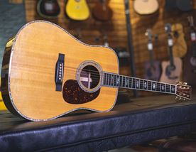 10 AMAZING Songs Played on MARTIN Guitars