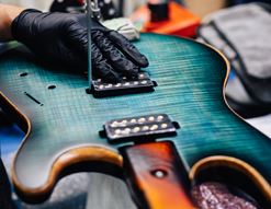 A Brief History of MUSIC MAN Guitars