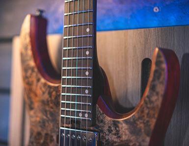 Guitar MYTHS: Truth and Hearsay in the World of Guitars