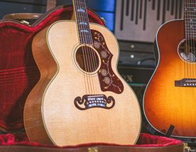 Gibson J-200: Exploring The Legend (Updated for February 2026)