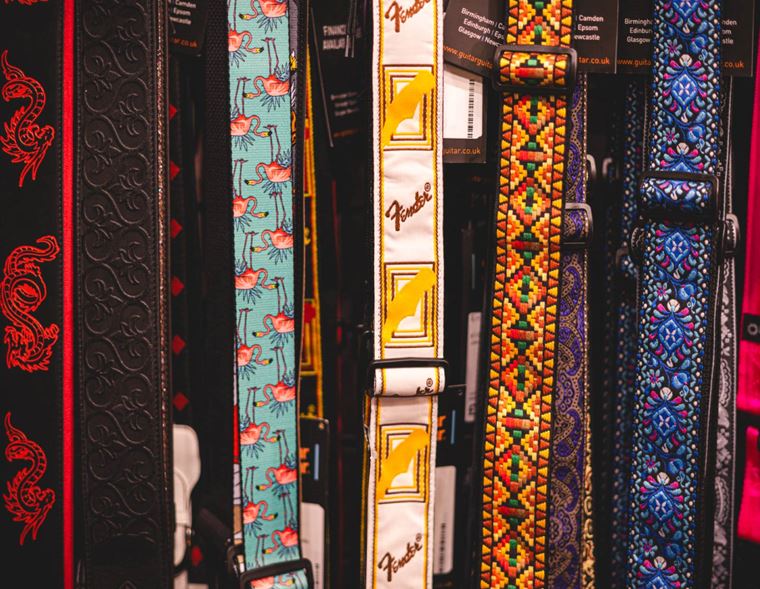 Guitar Strap Height The Essential Guide guitarguitar