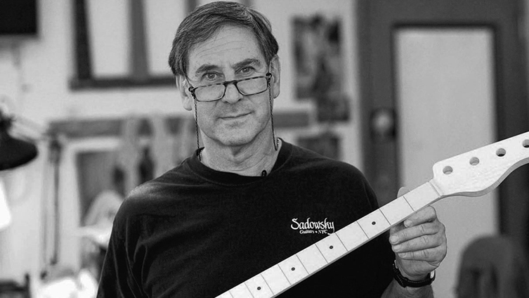 Sadowsky MetroExpress Basses including EXCLUSIVE Q&A with Roger