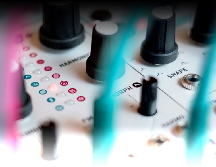 Offers: Arturia Microfreak Promo