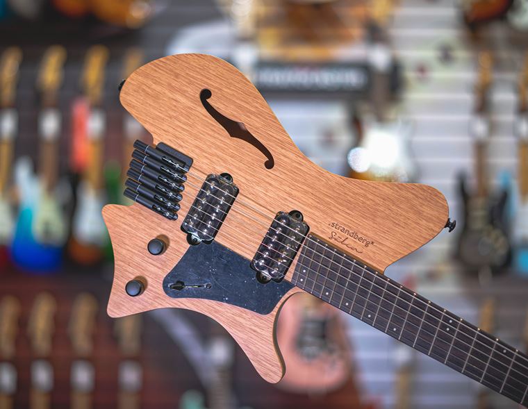 Benefits of Headless Guitars What do Our Experts Think? guitarguitar