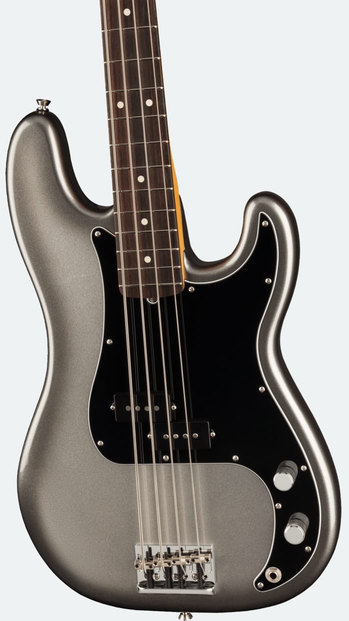 Fender P Bass